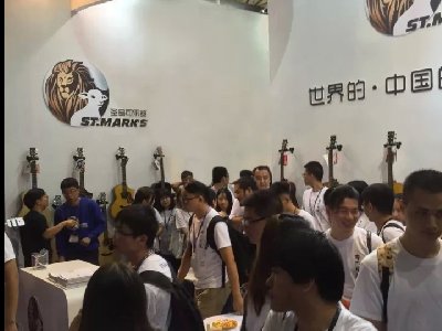 央视采访圣马可乐器 - 2017上海国际乐器展